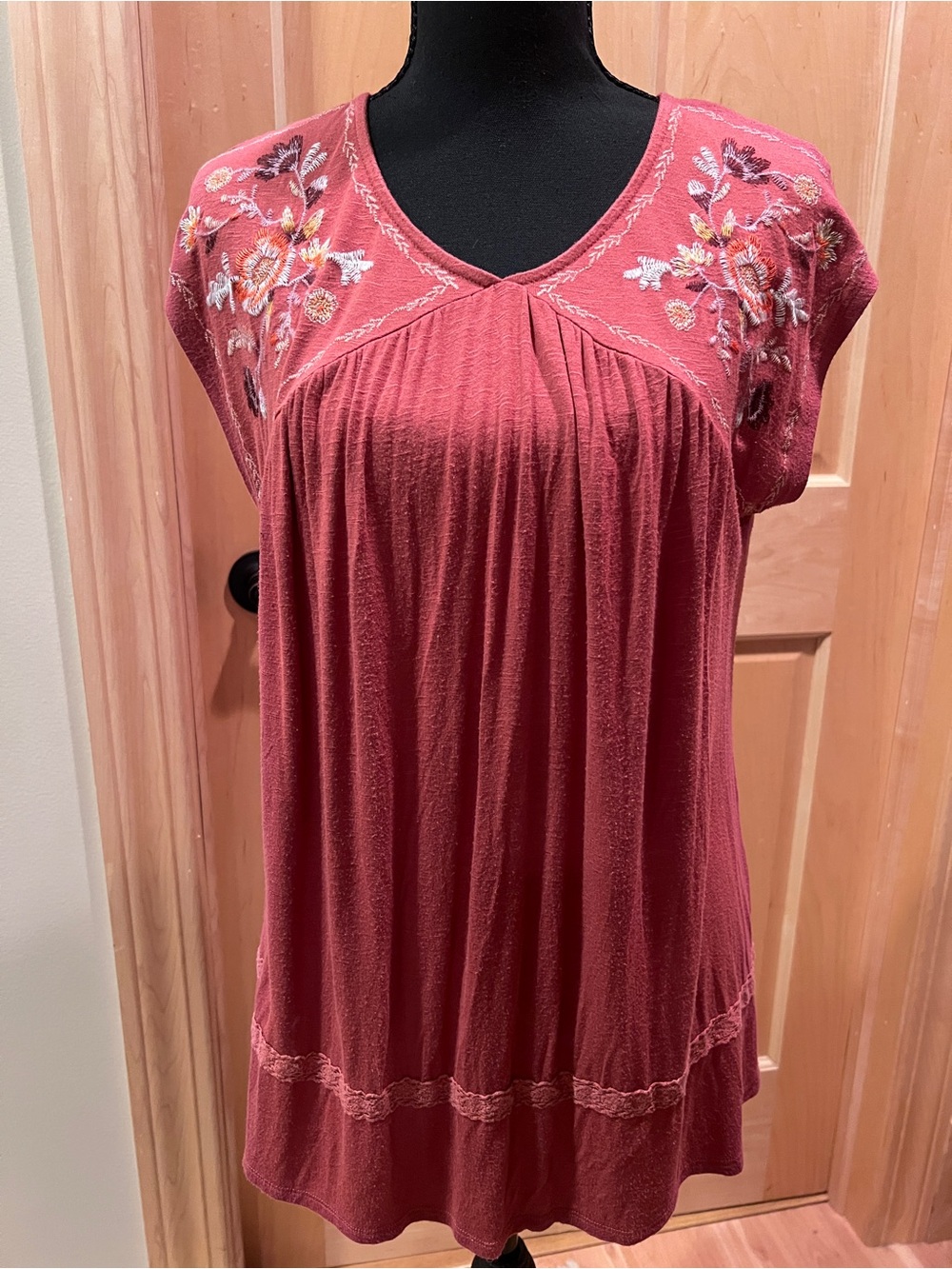 Knox Rose Sleeveless Boho Floral Embroidered Tunic Peasant Top Blouse Festival M